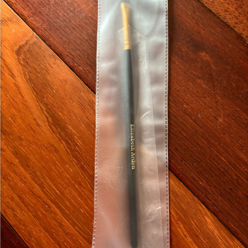Makeup Bundle - Picture 9 of 10